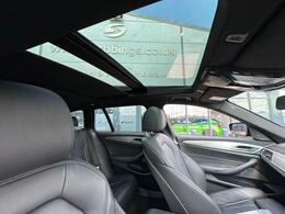 BMW 5 Series YB69BXN