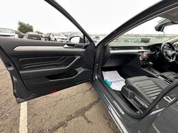 Volkswagen Passat YE70PYB