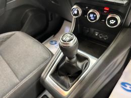Renault Captur NL22YHZ