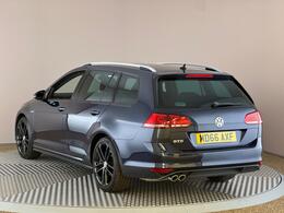 Volkswagen Golf MD66AXF