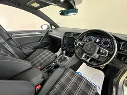 Volkswagen Golf MK69DZY