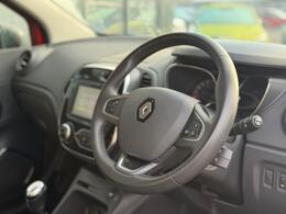 Renault Captur GM18TGJ