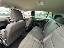 Volkswagen Golf VE69NKS