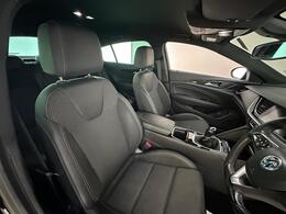 Vauxhall Insignia DY67VWC
