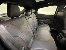 Ford Mustang Mach-E YS22LZC