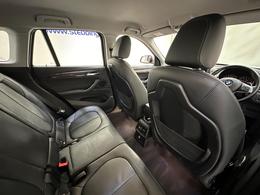 BMW X1 OE66UAB