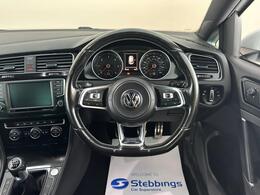 Volkswagen Golf DT66RVJ