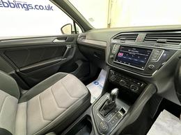 Volkswagen Tiguan AV66NHY