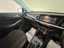 Vauxhall Grandland FP73XSE