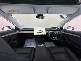 Tesla Model 3 AF72UVC