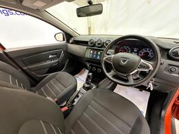 Dacia Duster AE22WHM