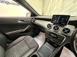 Mercedes-Benz GLA EY15HRN