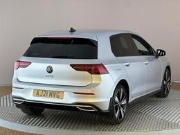 Volkswagen Golf AJ21MVG