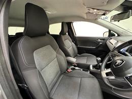 Renault Captur NL22YHZ