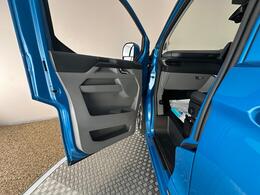 Ford E-Transit Custom AF74WKP