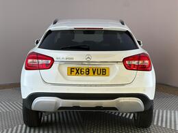 Mercedes-Benz GLA FX68VUB