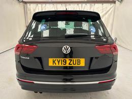 Volkswagen Tiguan KY19ZUB