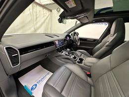 Porsche Cayenne AK18UXX