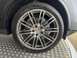 Porsche Cayenne KE67GBU