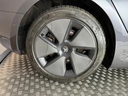 Tesla Model 3 LD21CYA