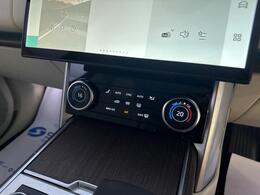 Land Rover Range Rover YO72UVR
