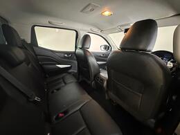 Nissan Navara EY21RLU
