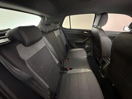 Volkswagen T-Cross AE73YJJ