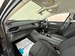 Vauxhall Insignia VO71HPL