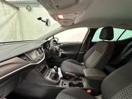 Vauxhall Astra VU20ZNC