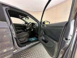 Volkswagen T-Cross AE73YJJ