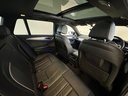BMW 5 Series YB69BXN