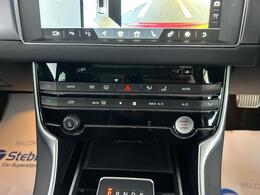 Jaguar XF VF17UOJ