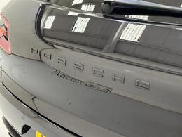 Porsche Macan WM66DZS