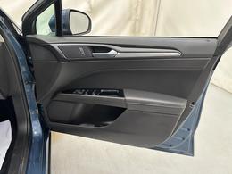 Ford Mondeo AJ70FJD