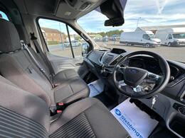 Ford Transit GX15RHU