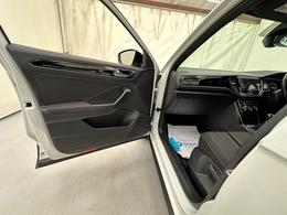 Volkswagen T-Roc VE21ZBG