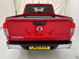 Nissan Navara LM21AXN