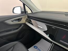 Audi Q7 GX22WMM