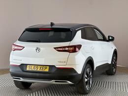 Vauxhall Grandland X SL69XEP