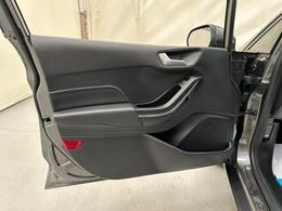 Ford Fiesta LD72JVC