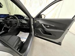 Peugeot 2008 AF73DWW