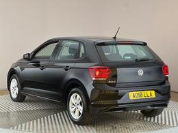 Volkswagen Polo AO18LLA