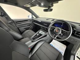 Porsche Macan FD74LXY