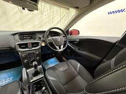 Volvo V40 AO16YEK