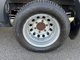 Ford Transit YP68UVJ
