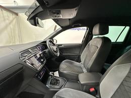 Volkswagen Tiguan RJ23FGX
