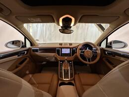Porsche Macan AR16AEY