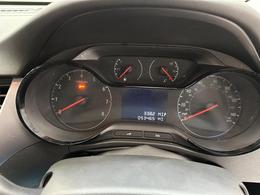 Vauxhall Crossland X DY68FNT