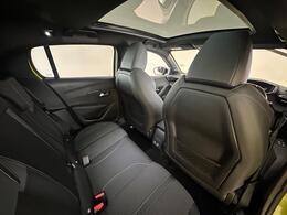 Peugeot 208 FL24CFM