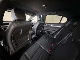 Alfa Romeo Stelvio AO70YYE